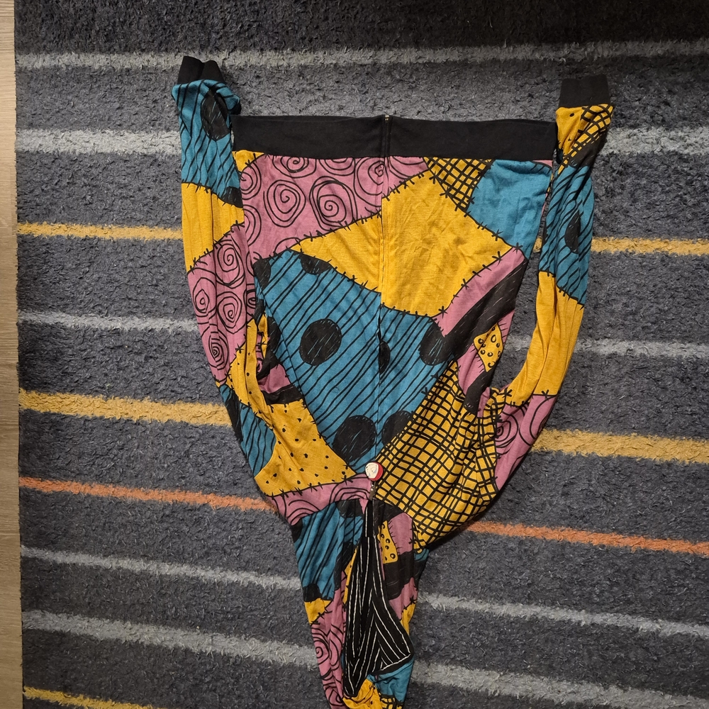 Black And White Striped/Patchwork Reverseable Hoo… - image 3